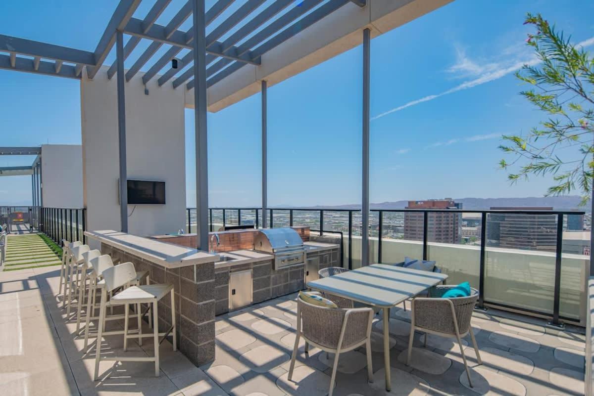 Ferienwohnung Detailed 2Bd, Highrise Dt, Pool, Gym, Parking, Sleeps 8 Phoenix Exterior foto