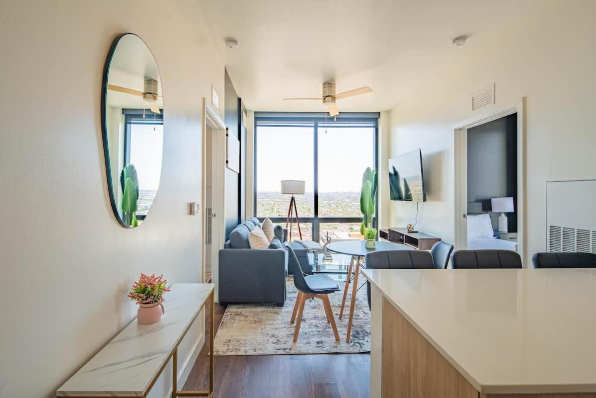 Ferienwohnung Detailed 2Bd, Highrise Dt, Pool, Gym, Parking, Sleeps 8 Phoenix Exterior foto