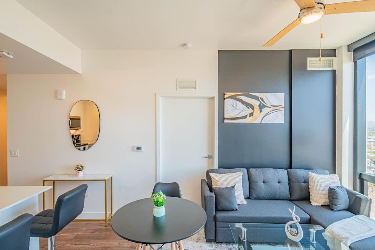Ferienwohnung Detailed 2Bd, Highrise Dt, Pool, Gym, Parking, Sleeps 8 Phoenix Exterior foto