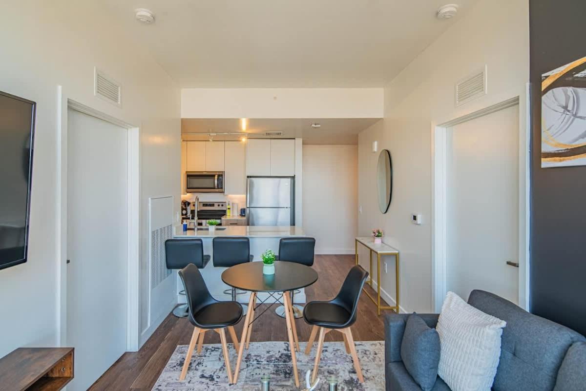 Ferienwohnung Detailed 2Bd, Highrise Dt, Pool, Gym, Parking, Sleeps 8 Phoenix Exterior foto