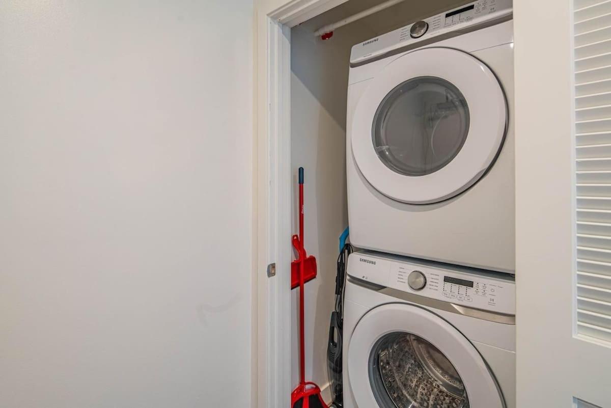 Ferienwohnung Detailed 2Bd, Highrise Dt, Pool, Gym, Parking, Sleeps 8 Phoenix Exterior foto