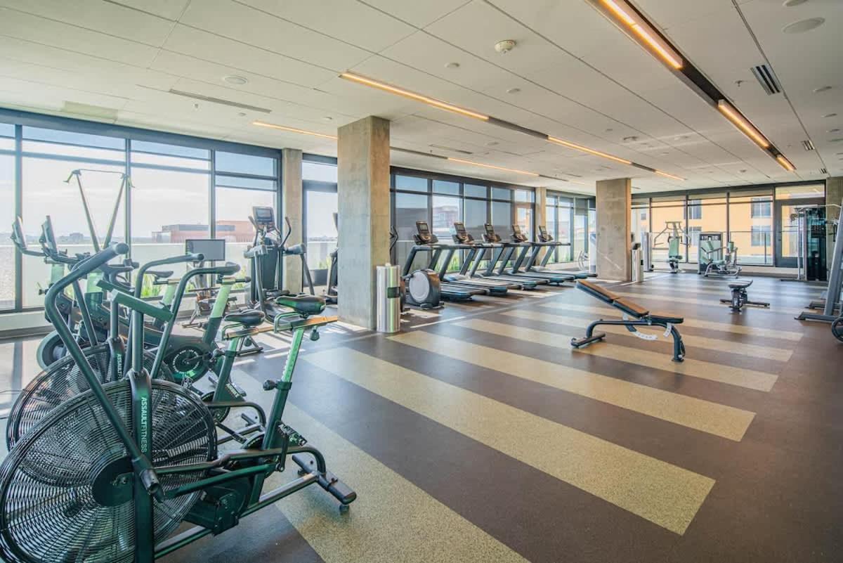 Ferienwohnung Detailed 2Bd, Highrise Dt, Pool, Gym, Parking, Sleeps 8 Phoenix Exterior foto